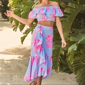 Lilly Pulitzer Larissa size 6 two piece set in Run Swizzle! NWOT.